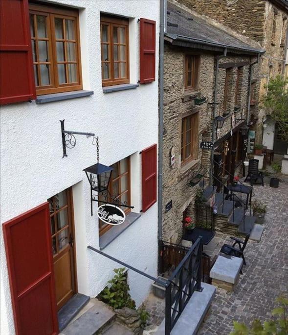 La Legende - Gite Dans Un Quartier Pittoresque Bouillon Kültér fotó